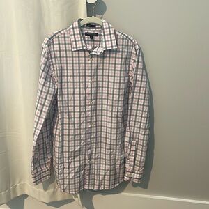 Banana Republic Men's Pink & Grey Buttondown. Size: Medium.